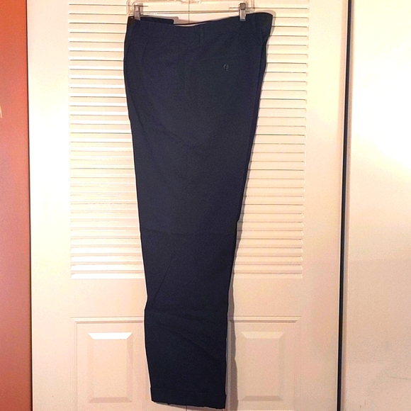 Men's Black Dockers, size 38x34 - Picture 1 of 6